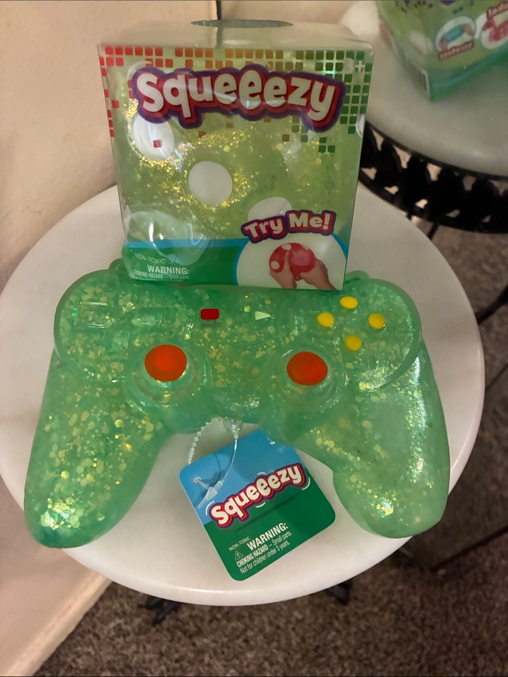 Squeeezy Green GlitterDice & Game Controller Stress Toy